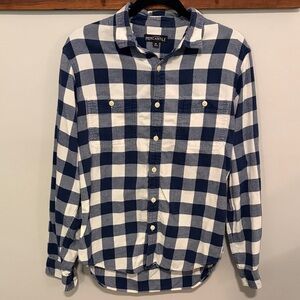 J Crew Men's Blue and White Flannel Checkered Shirt